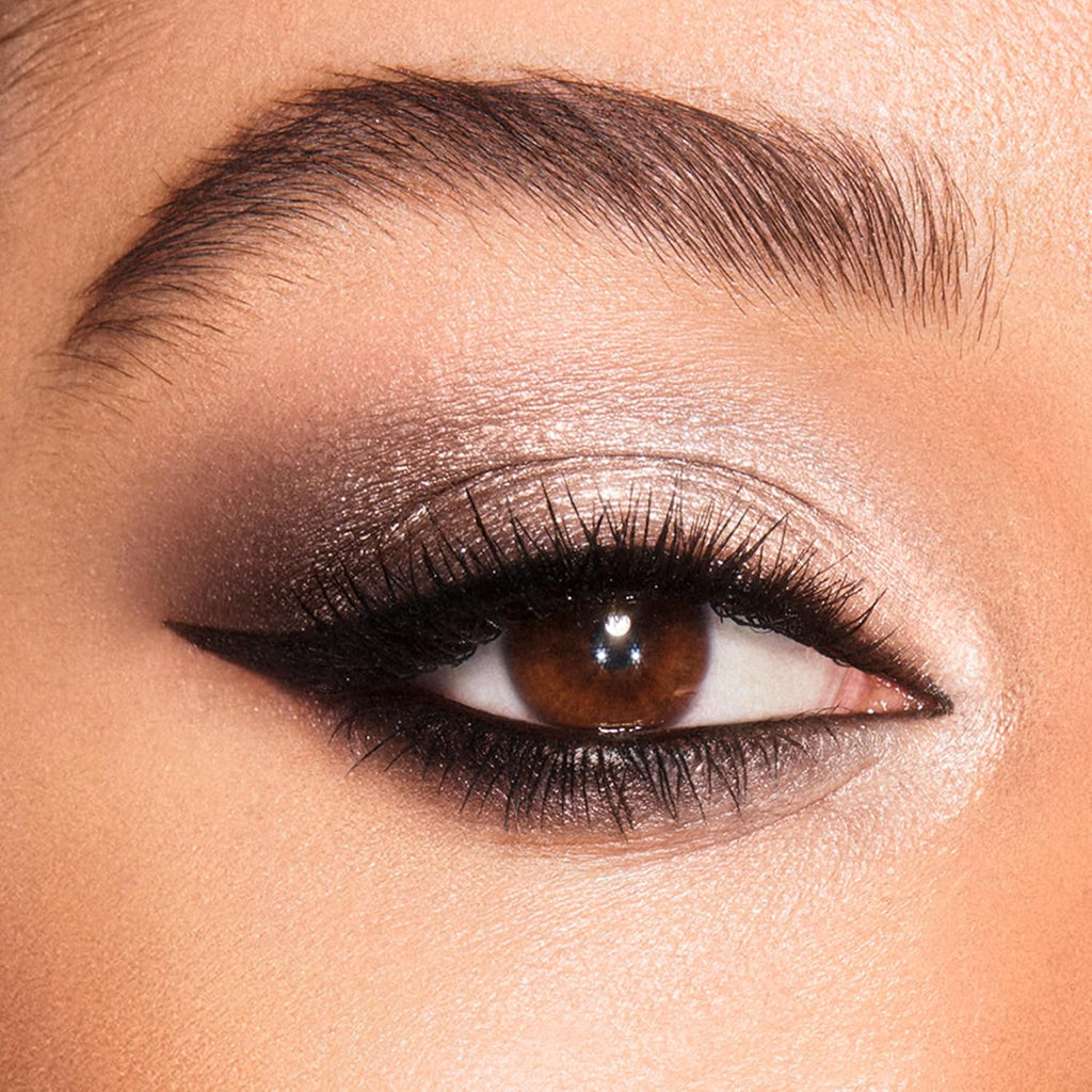 Charlotte Tilbury Luxury Palette Eyeshadow - Shimmer, Metallic & Satin Matte Eyeshadow Quad with a Rich Powder Formula - Includes 4 Complementary Shades